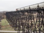 Eastbound covered hoppers on the Gassman Coulee Trestle